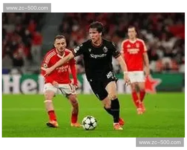 尼斯主场大捷巩固排名 传控渗透结合边中配合套路清晰