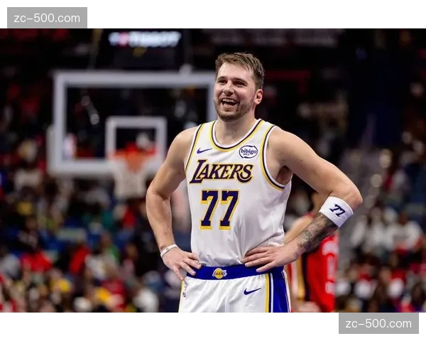 湖人东契奇单场51分率队取胜 里夫斯30分助球队取得四连胜